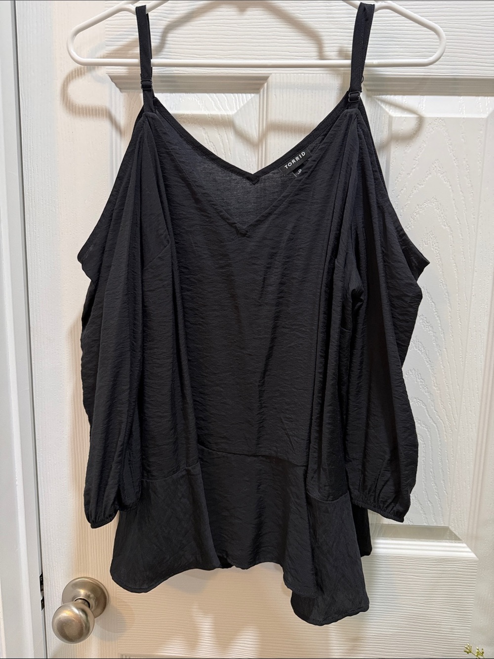 torrid Black Cold-Shoulder V-Neck Camisole